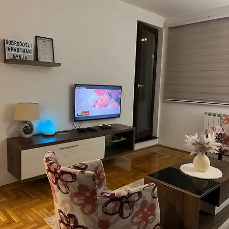 Manja Apartment *